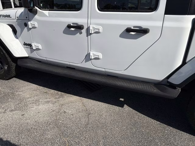 2023 Bright White Clearcoat Jeep Gladiator Texas Trail 4X4 Truck