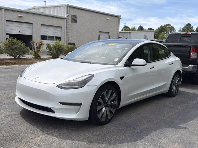 2023 White Tesla Model 3 Base RWD Sedan