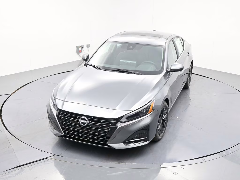 2026 Gun Metallic Nissan Altima 2.5 SV FWD Sedan