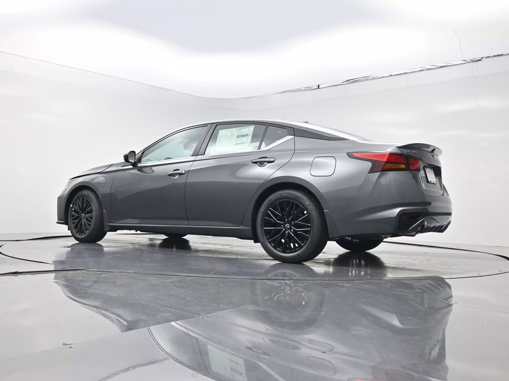 2026 Gun Metallic Nissan Altima 2.5 SV FWD Sedan