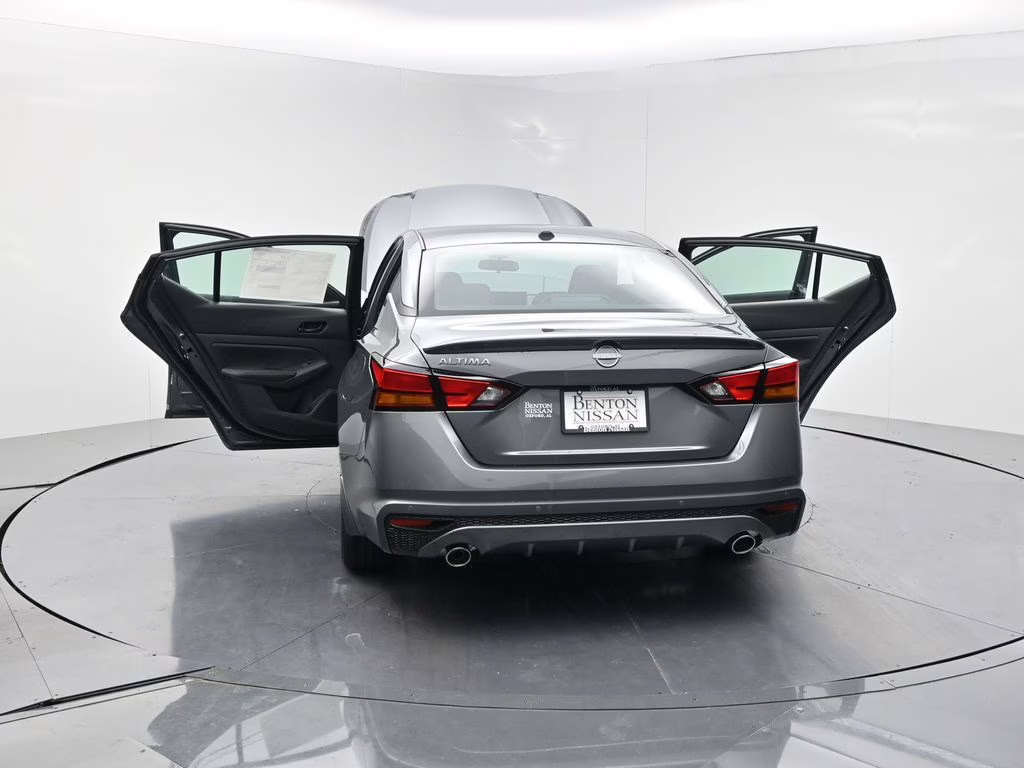 2026 Gun Metallic Nissan Altima 2.5 SV FWD Sedan