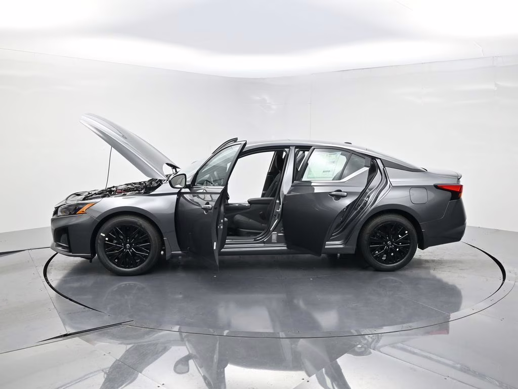 2026 Gun Metallic Nissan Altima 2.5 SV FWD Sedan