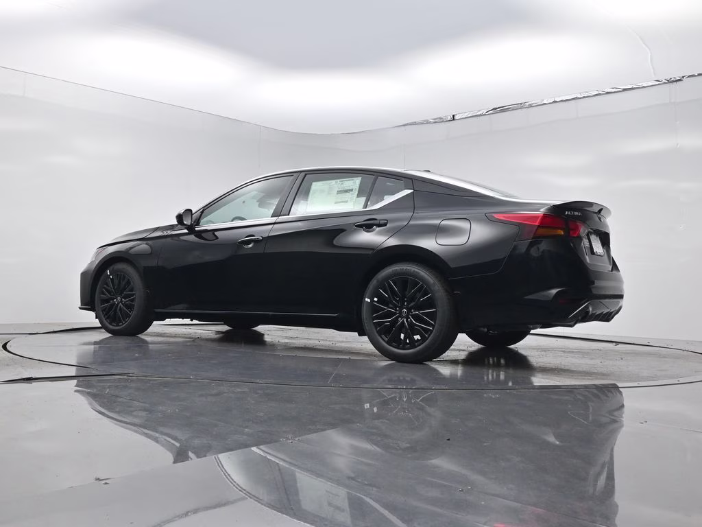 2026 Super Black Clearcoat Nissan Altima 2.5 SV FWD Sedan