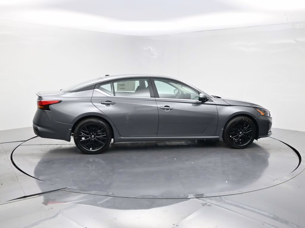 2026 Gun Metallic Nissan Altima 2.5 SV FWD Sedan