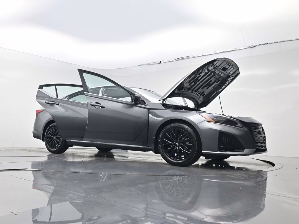 2026 Gun Metallic Nissan Altima 2.5 SV FWD Sedan