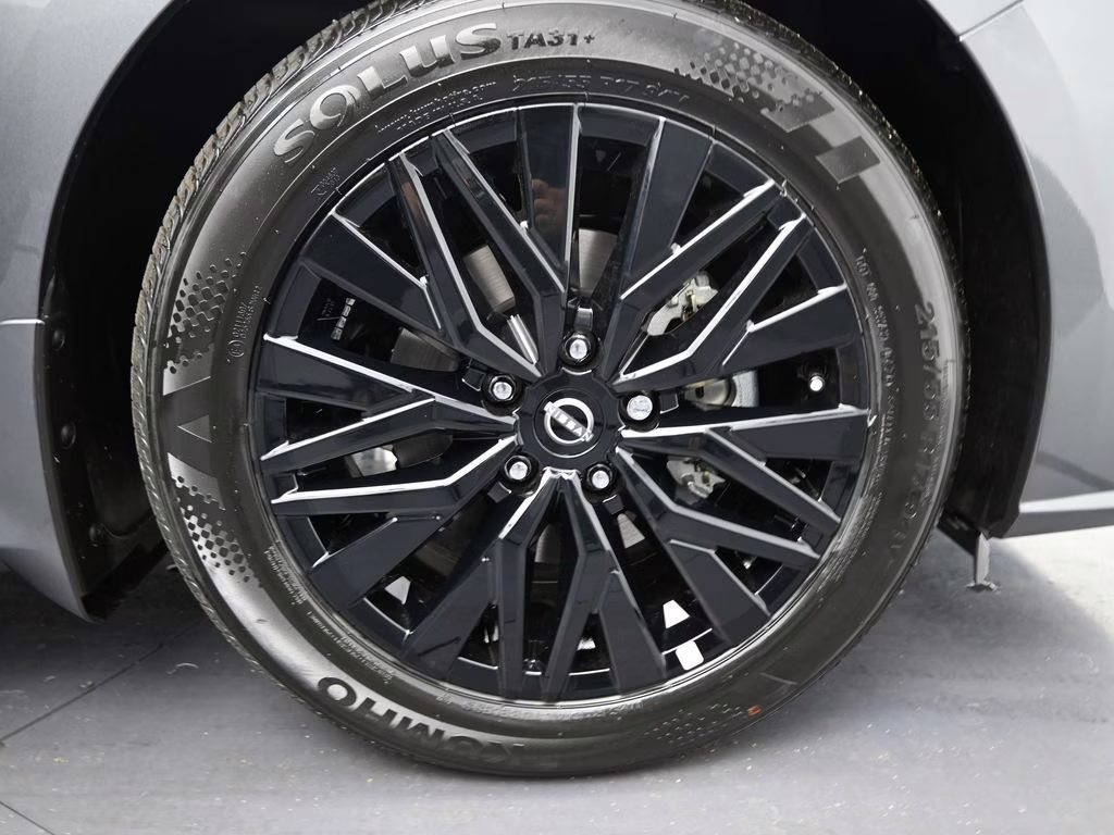2026 Gun Metallic Nissan Altima 2.5 SV FWD Sedan