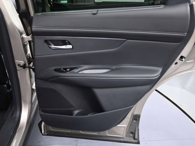 2026 Champagne Silver Metallic Nissan Murano Platinum AWD SUV
