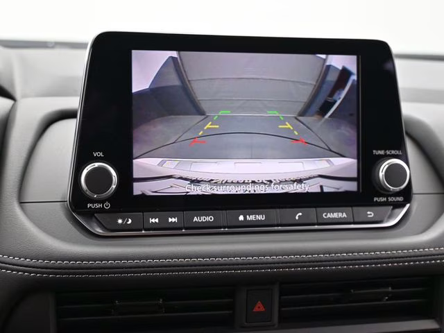 2026 Everest White Pearl Tricoat Nissan Rogue SV FWD SUV