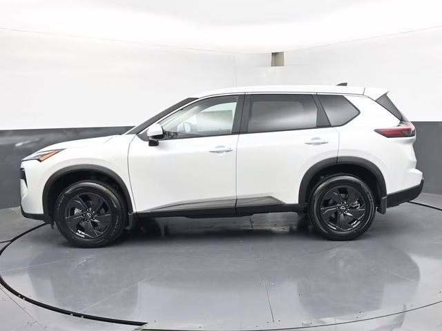 2026 Everest White Pearl Tricoat Nissan Rogue SV FWD SUV