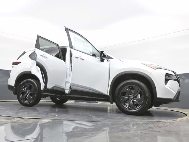 2026 Everest White Pearl Tricoat Nissan Rogue SV FWD SUV