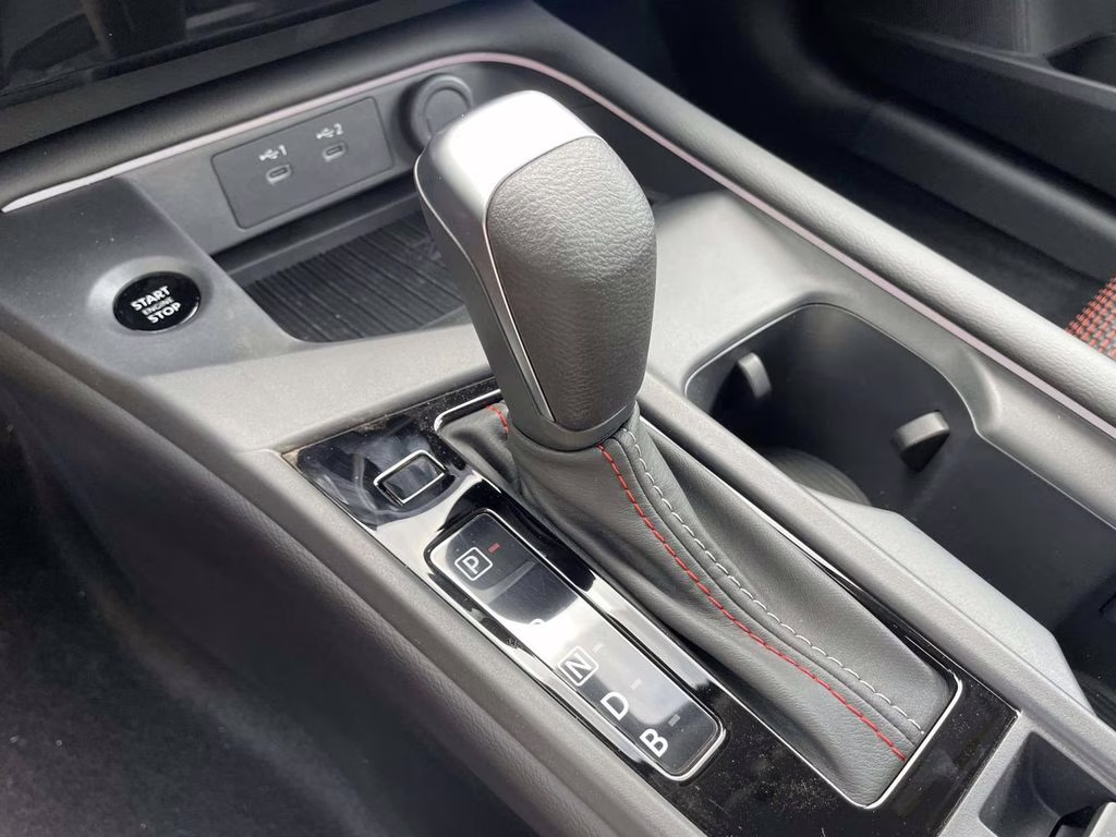 2026 Bluestone Pearl/Super Blk Nissan Sentra SR FWD Sedan