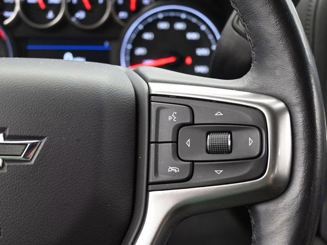 2021 Shadow Gray Metallic Chevrolet Silverado 1500 RST 4X4 Truck