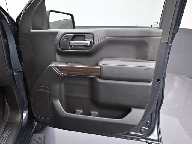 2021 Shadow Gray Metallic Chevrolet Silverado 1500 RST 4X4 Truck