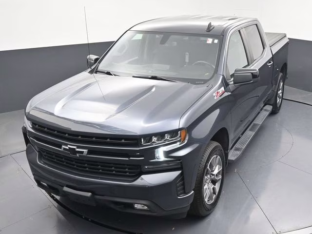 2021 Shadow Gray Metallic Chevrolet Silverado 1500 RST 4X4 Truck