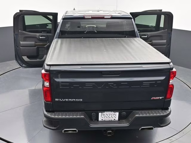 2021 Shadow Gray Metallic Chevrolet Silverado 1500 RST 4X4 Truck