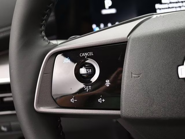 2026 Champagne Silver Metallic Nissan Murano Platinum AWD SUV