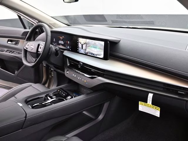 2026 Champagne Silver Metallic Nissan Murano Platinum AWD SUV