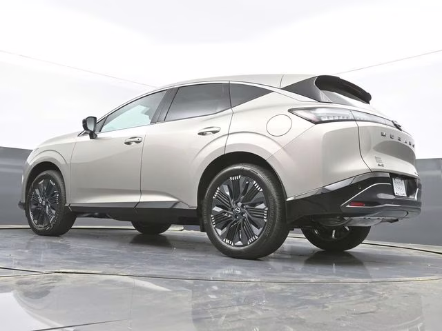 2026 Champagne Silver Metallic Nissan Murano Platinum AWD SUV