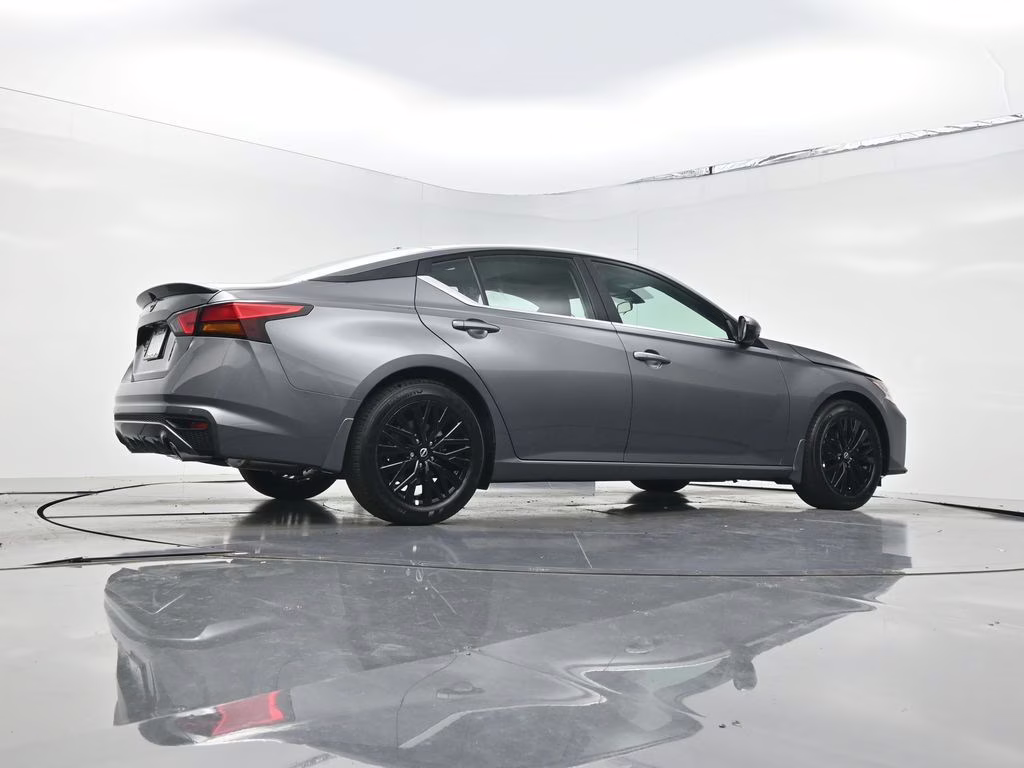 2026 Gun Metallic Nissan Altima 2.5 SV FWD Sedan