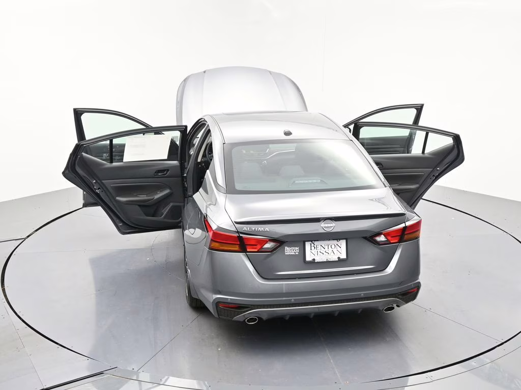 2026 Gun Metallic Nissan Altima 2.5 SV FWD Sedan