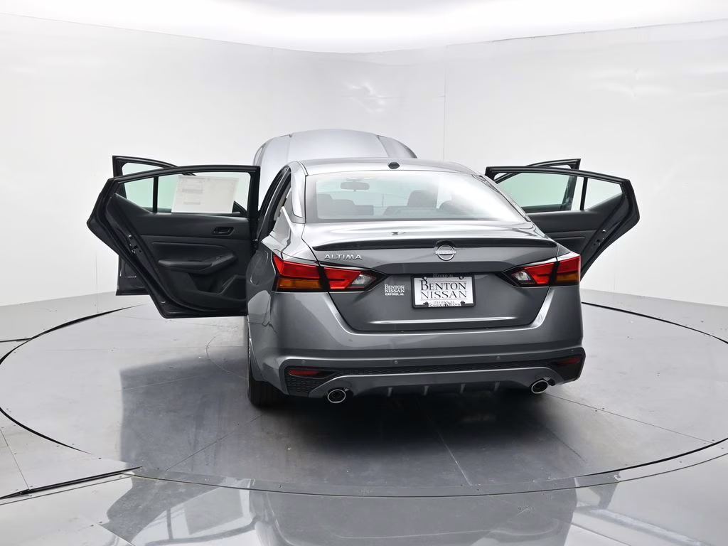 2026 Gun Metallic Nissan Altima 2.5 SV FWD Sedan