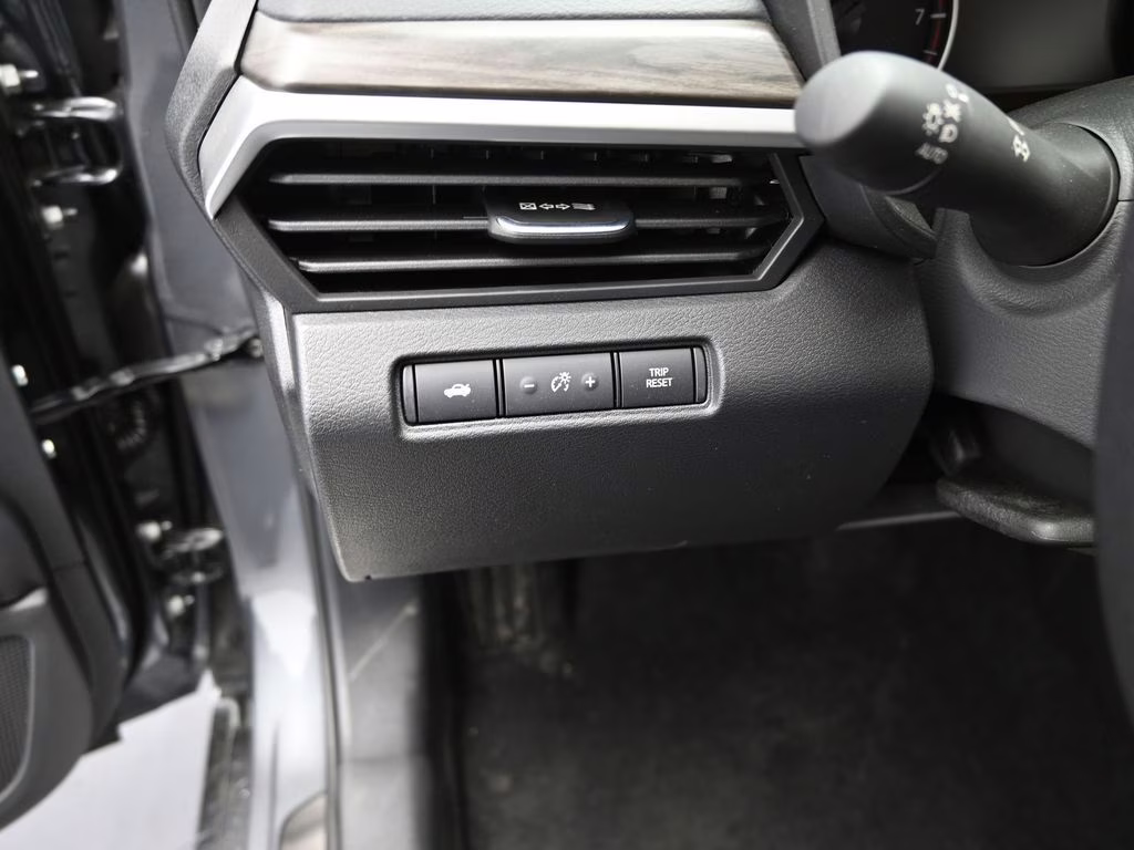 2026 Gun Metallic Nissan Altima 2.5 SV FWD Sedan