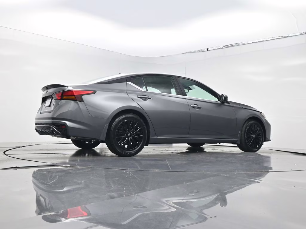 2026 Gun Metallic Nissan Altima 2.5 SV FWD Sedan
