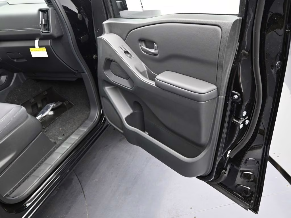 2026 Super Black Nissan Frontier SV 4X4 Truck