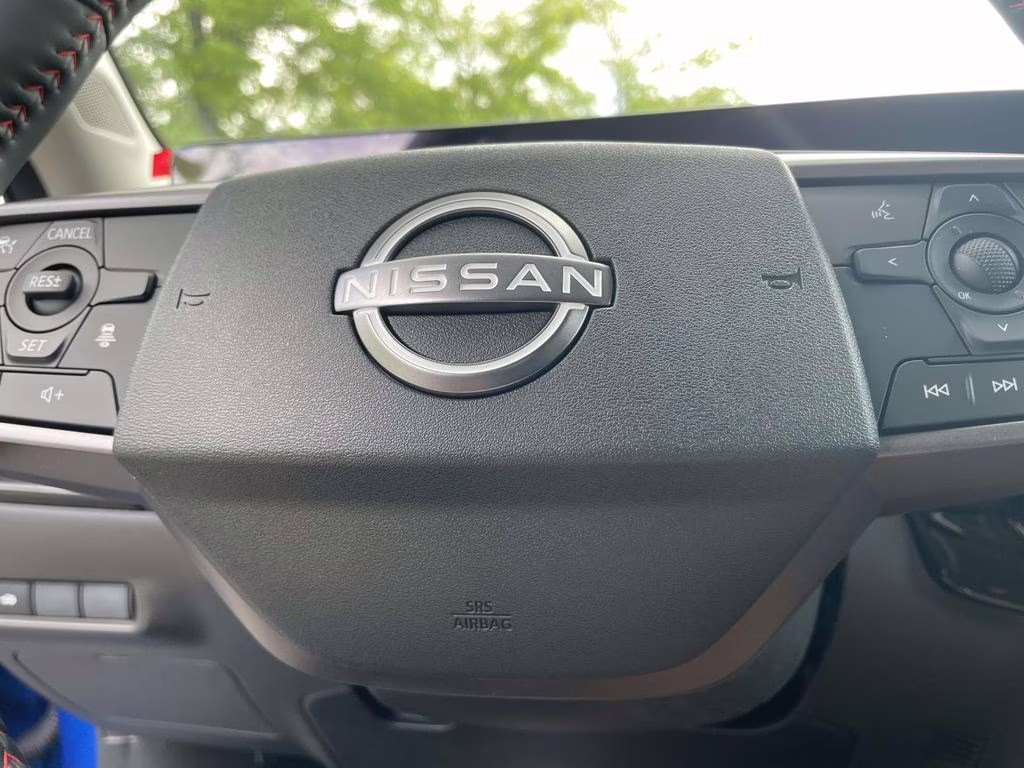 2026 Bluestone Pearl/Super Blk Nissan Sentra SR FWD Sedan