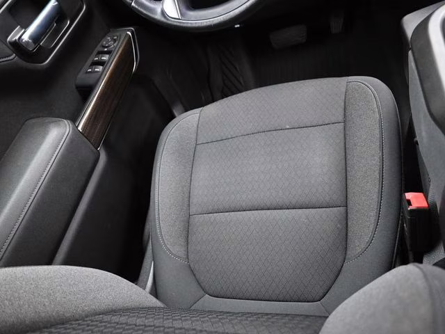 2021 Shadow Gray Metallic Chevrolet Silverado 1500 RST 4X4 Truck