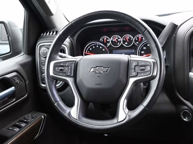 2021 Shadow Gray Metallic Chevrolet Silverado 1500 RST 4X4 Truck