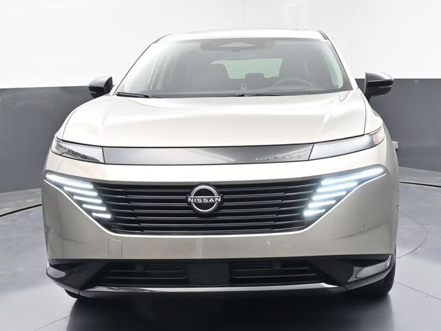 2026 Champagne Silver Metallic Nissan Murano Platinum AWD SUV