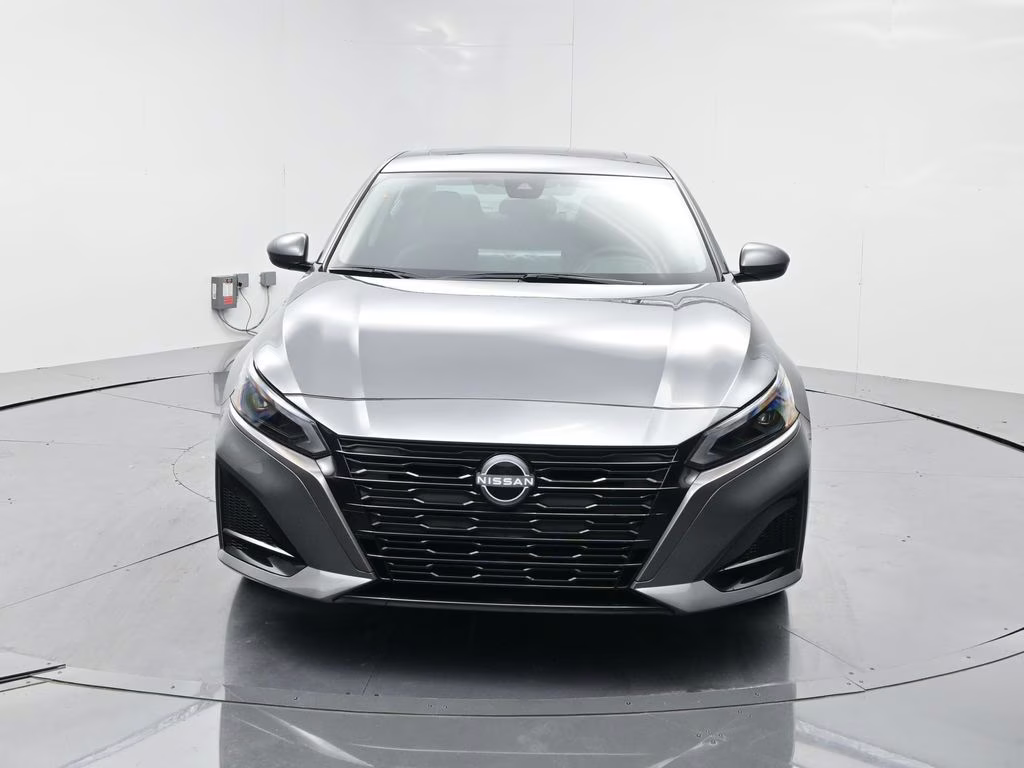 2026 Gun Metallic Nissan Altima 2.5 SV FWD Sedan