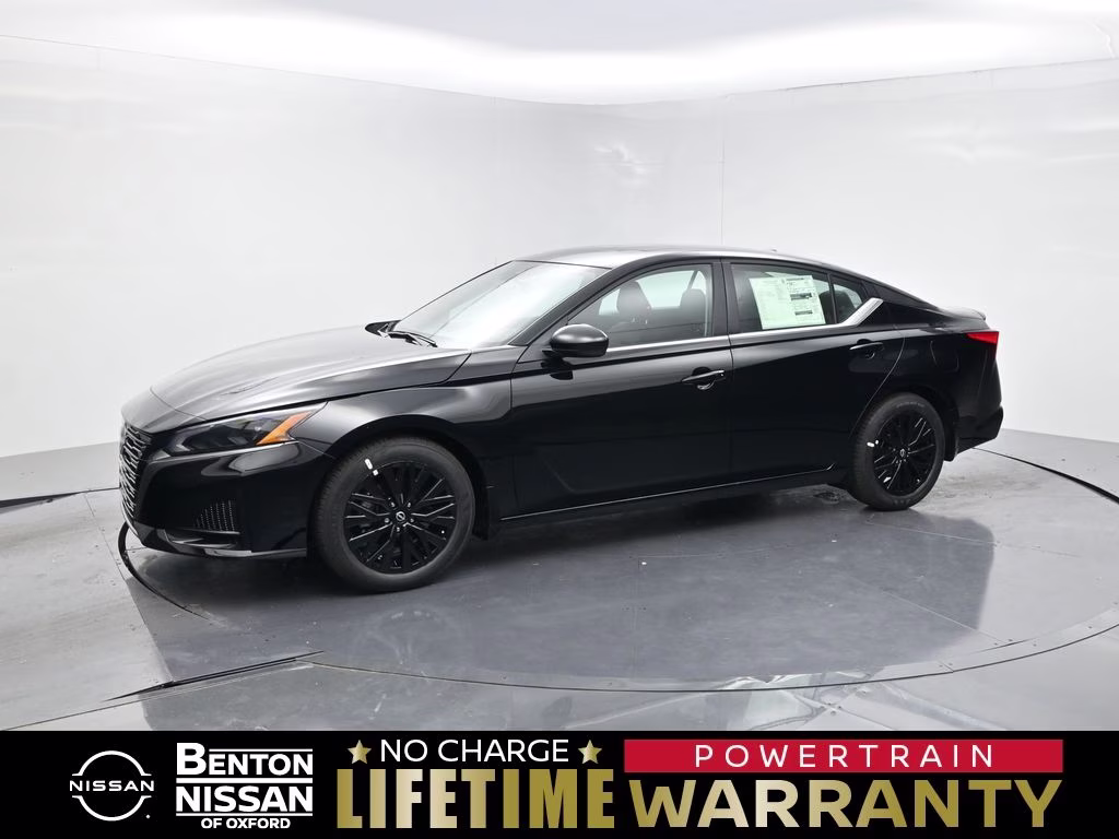 2026 Super Black Clearcoat Nissan Altima 2.5 SV FWD Sedan