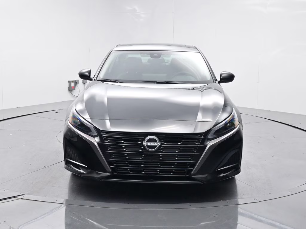 2026 Super Black Clearcoat Nissan Altima 2.5 SV FWD Sedan