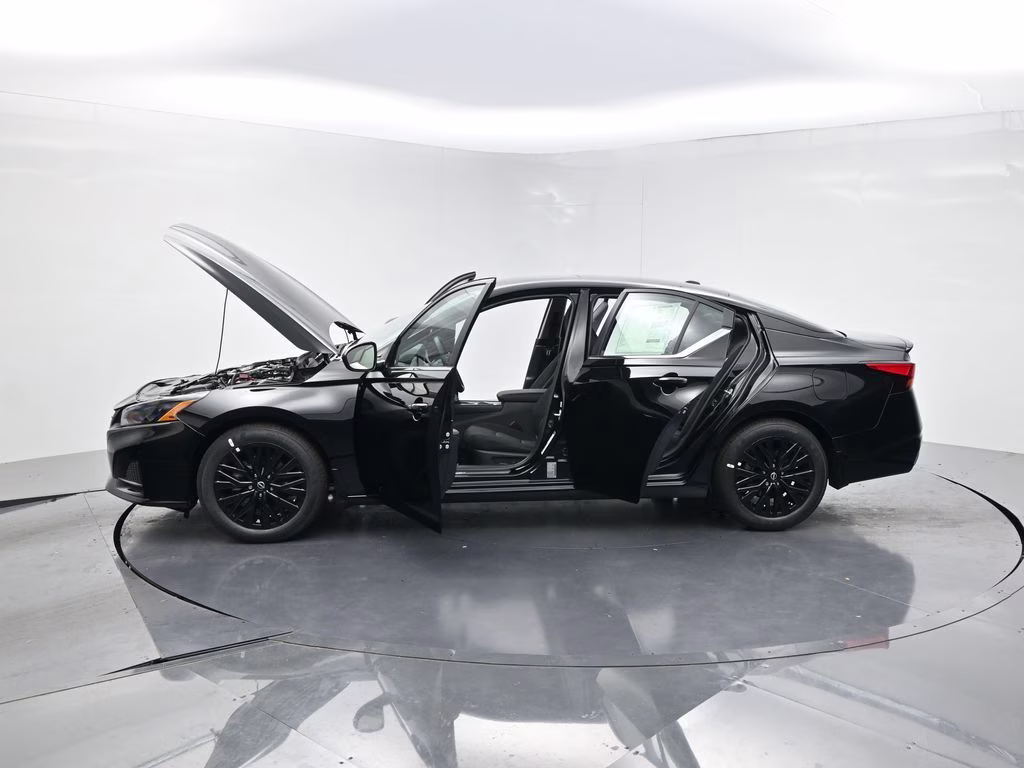 2026 Super Black Clearcoat Nissan Altima 2.5 SV FWD Sedan