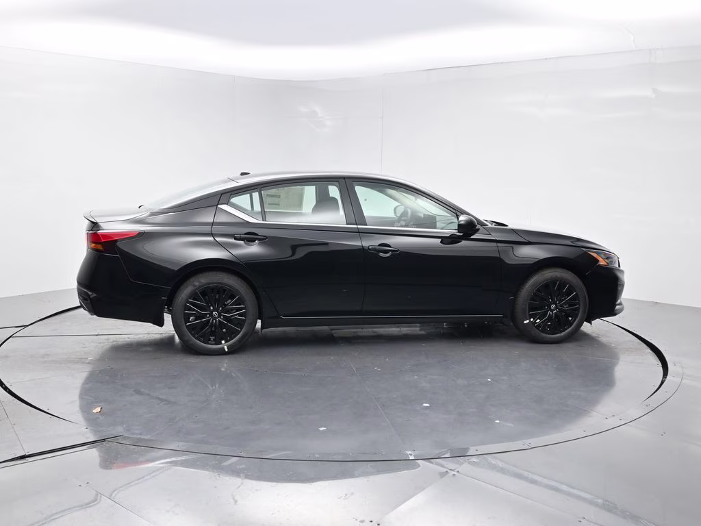 2026 Super Black Clearcoat Nissan Altima 2.5 SV FWD Sedan