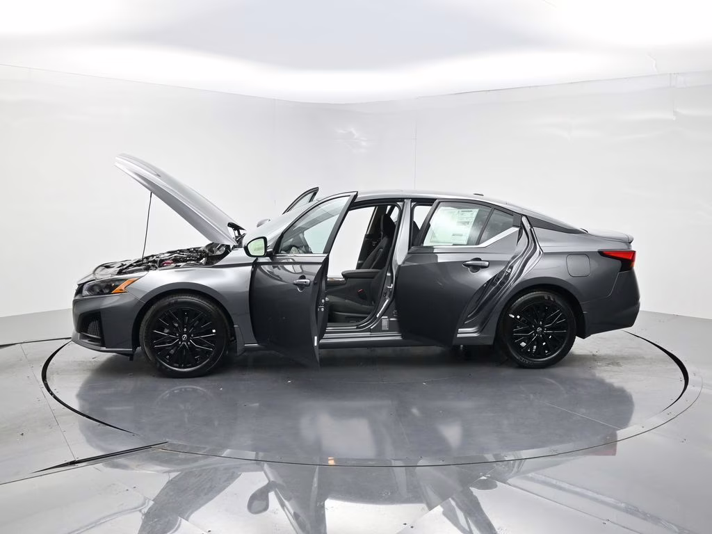 2026 Gun Metallic Nissan Altima 2.5 SV FWD Sedan