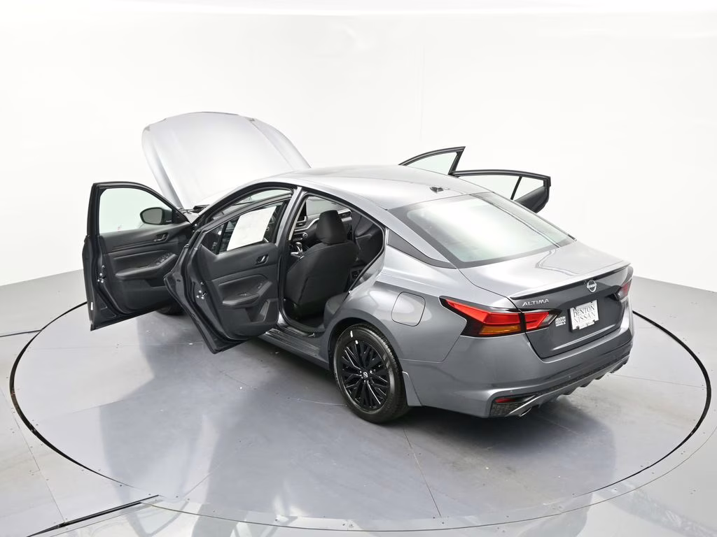 2026 Gun Metallic Nissan Altima 2.5 SV FWD Sedan