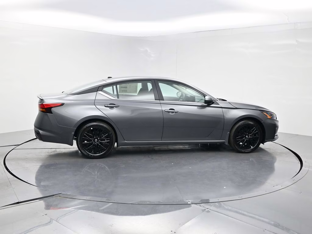 2026 Gun Metallic Nissan Altima 2.5 SV FWD Sedan