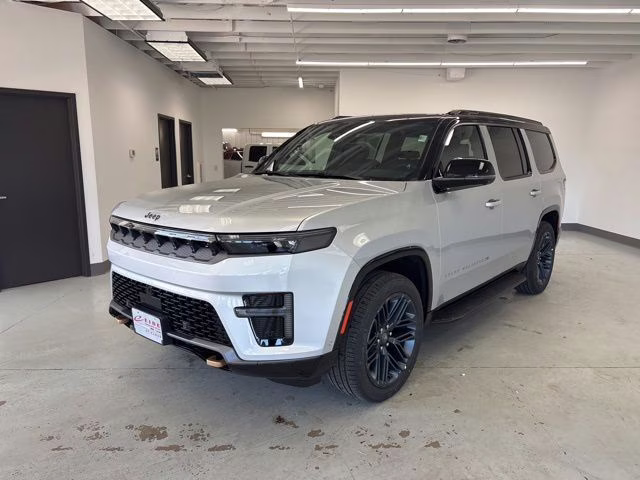 2026 Silver Zynith Jeep Grand Wagoneer 4X4 4X4 SUV