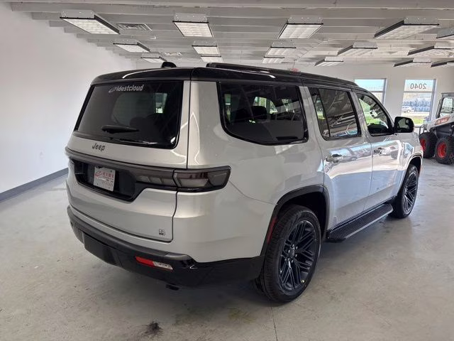 2026 Silver Zynith Jeep Grand Wagoneer 4X4 4X4 SUV