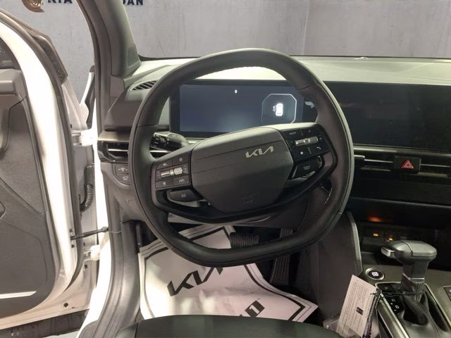2026 Glacial White Pearl Kia Sportage X-Line AWD SUV