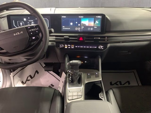 2026 Glacial White Pearl Kia Sportage X-Line AWD SUV