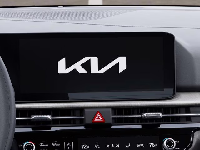 2026 Glacial White Pearl Kia Sportage X-Line AWD SUV
