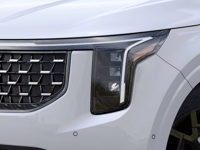 2026 Snow White Pearl Kia Carnival Hybrid SX FWD Van