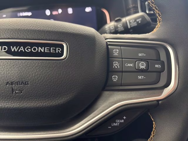 2026 Silver Zynith Jeep Grand Wagoneer 4X4 4X4 SUV