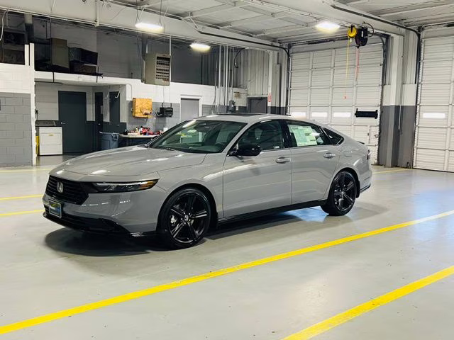 2026 Urban Gray Pearl Honda Accord Hybrid Sport-L FWD Sedan