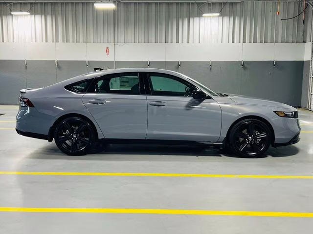 2026 Urban Gray Pearl Honda Accord Hybrid Sport-L FWD Sedan