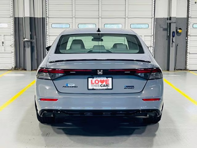 2026 Urban Gray Pearl Honda Accord Hybrid Sport-L FWD Sedan
